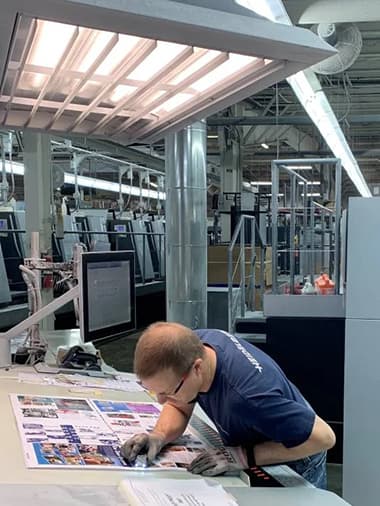 https://backend.halepathpackaging.co.uk/wp-content/uploads/2026/03/Commercial-Printing.jpg
